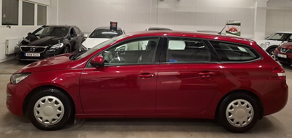 Peugeot 308 SW 7 of 25