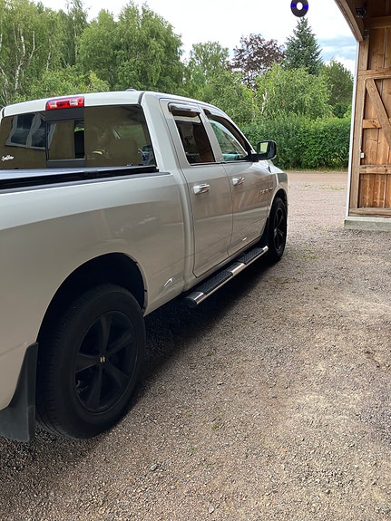 RAM 1500 4 of 5