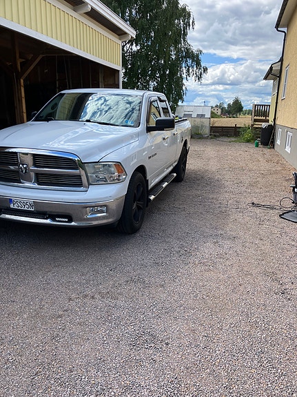 RAM 1500 2 of 5