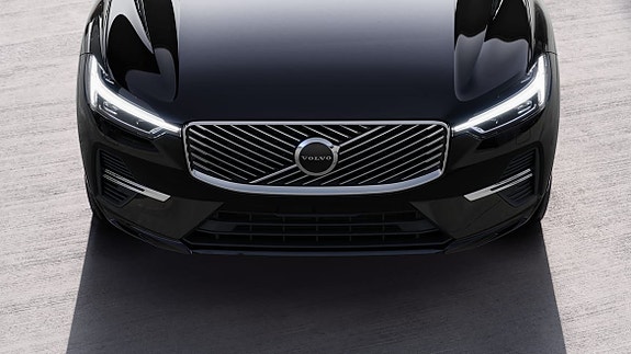 Volvo XC60 10 of 27