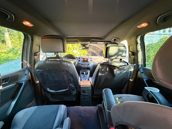 Volkswagen Tiguan 4 of 6