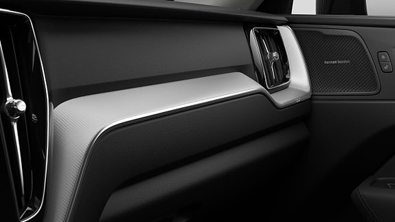 Volvo XC60 30 of 30