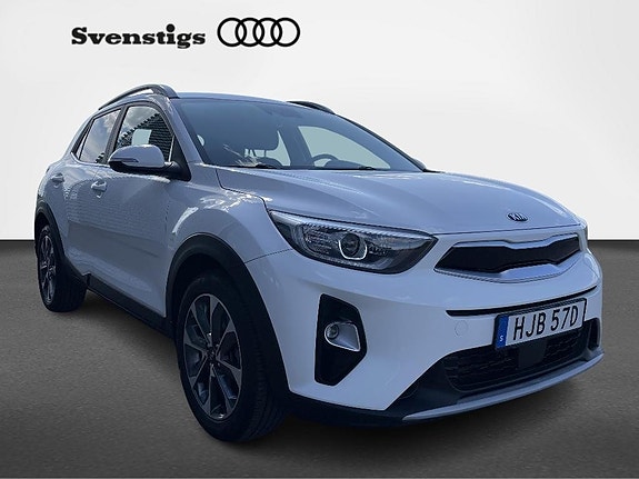 Kia Stonic 2 of 5