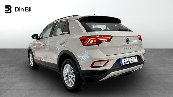 Volkswagen T-Roc 5 of 25