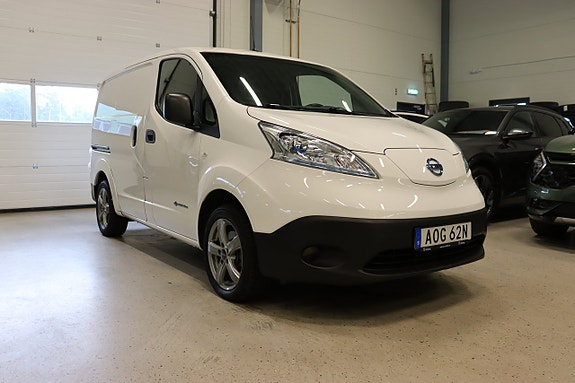 Nissan e-NV200 3 of 5