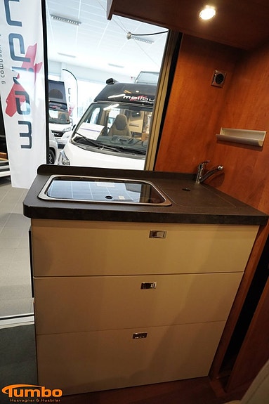 Malibu VAN 600 DB Automat 150hk Dieselpanna 7 of 21