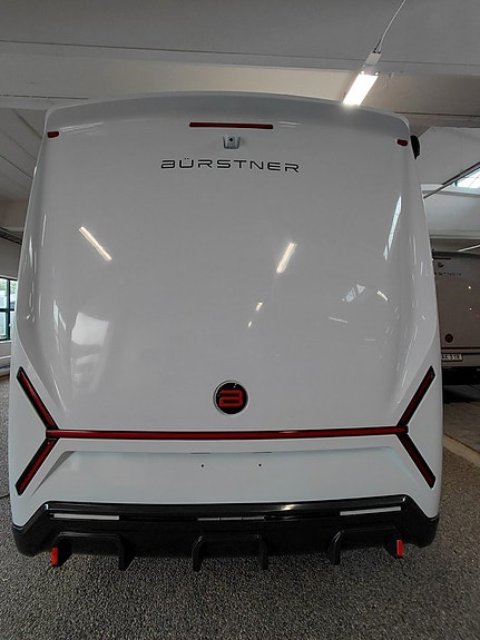 Bürstner Signature 7.0 Stort panoramafönster, 180hk automat, 32" tv med mer! 4 of 5