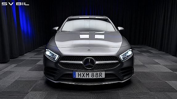 Mercedes-Benz A180 8 of 30