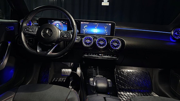 Mercedes-Benz A180 16 of 30