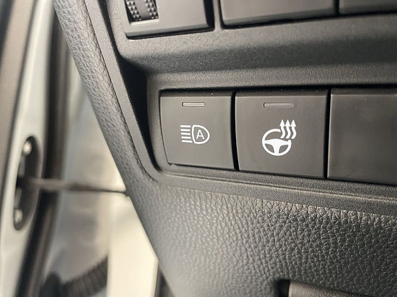 Toyota Yaris 17 of 17