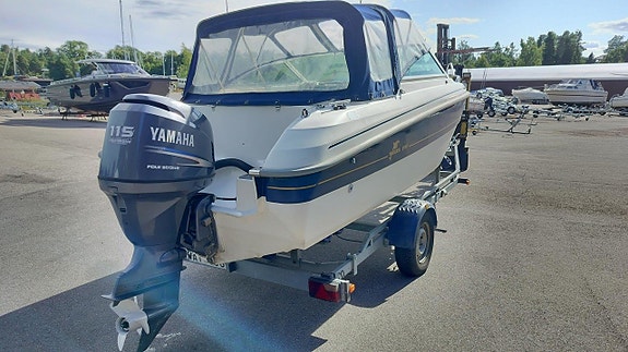 Yamarin 5920 / 59 DC + Yamaha F115AETL 4 of 9