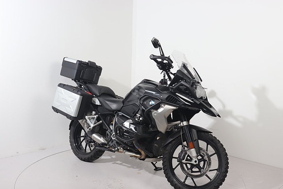 BMW R 1250 GS 2 of 6