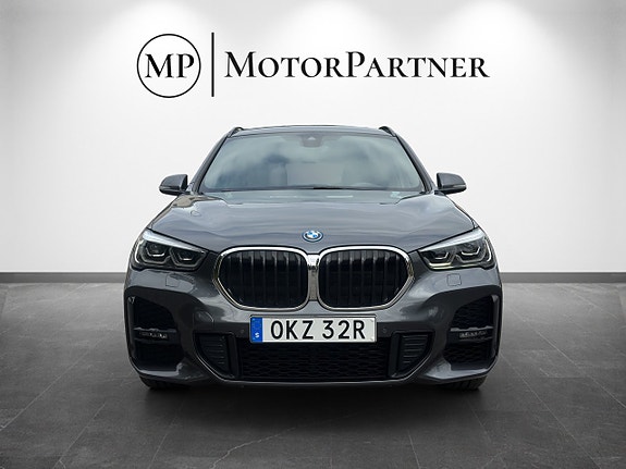BMW X1 2 of 5
