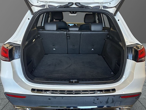 Mercedes-Benz GLA220 d 11 of 11