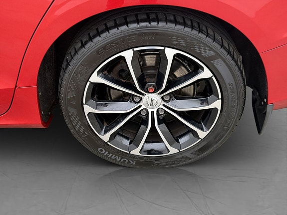 Volvo S60 29 of 30