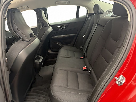 Volvo S60 25 of 30