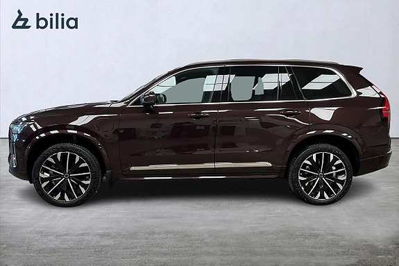 Volvo XC90 3 of 5