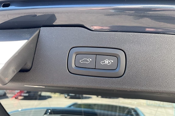 Volvo V60 14 of 17
