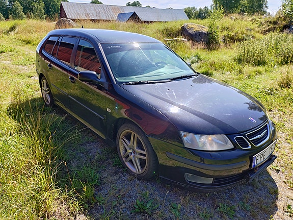 Saab 9-3 2 of 5