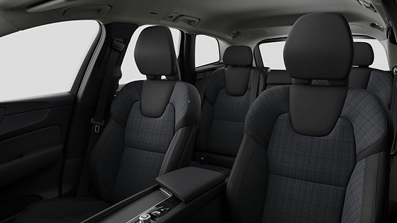 Volvo XC60 26 of 30