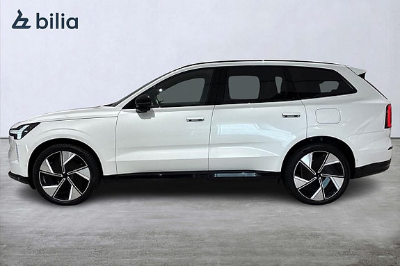 Volvo EX90 6 of 30
