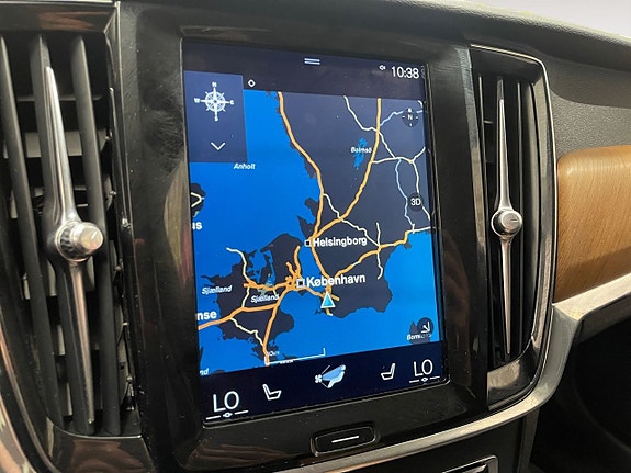 Volvo V90 18 of 23