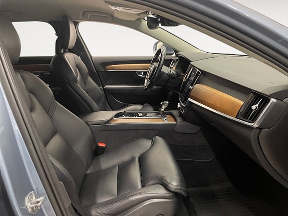 Volvo V90 15 of 23