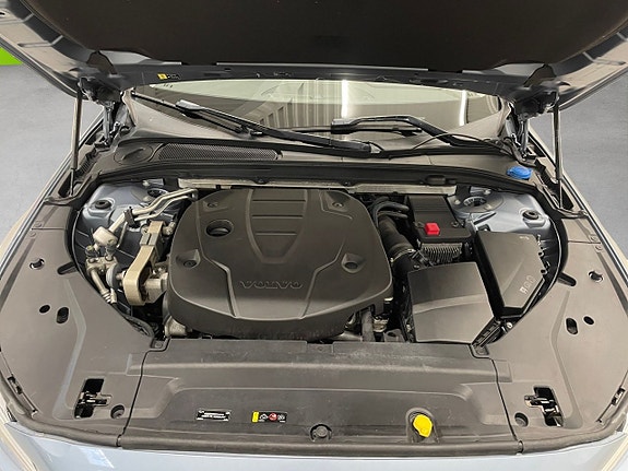 Volvo V90 17 of 23
