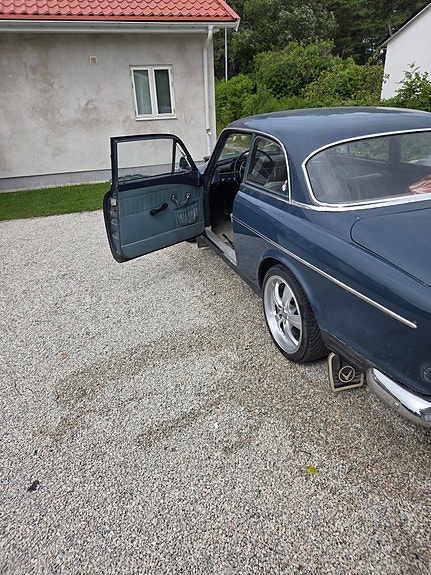 Volvo Amazon 3 of 4
