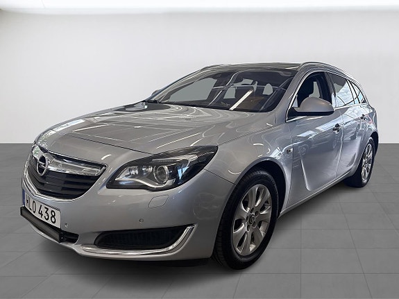 Opel Insignia 2 of 5