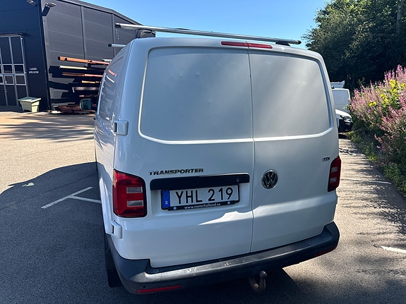 Volkswagen Transporter 3 of 5