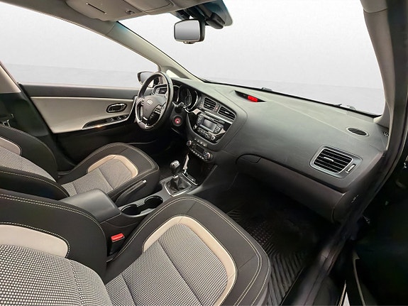 Kia Ceed 23 of 28