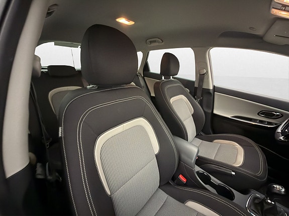 Kia Ceed 24 of 28