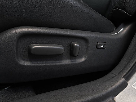 Toyota Avensis 15 of 28