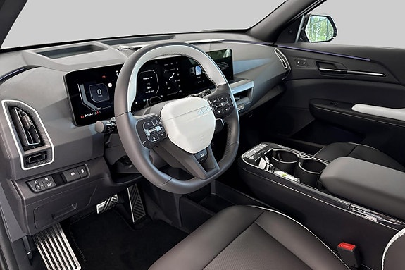 Kia EV5 8 of 26