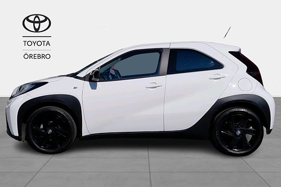 Toyota Aygo X 3 of 5