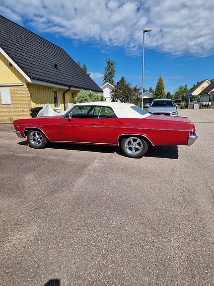 Chevrolet Impala 2 of 2