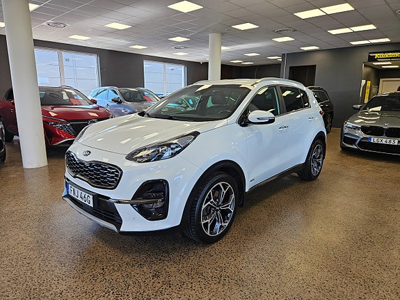 Kia Sportage 3 of 5
