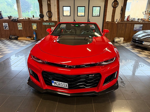 Chevrolet Camaro 8 of 30