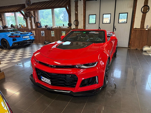 Chevrolet Camaro 9 of 30