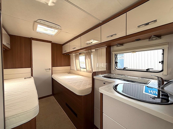 LMC 712 Sport-Line 10 of 21