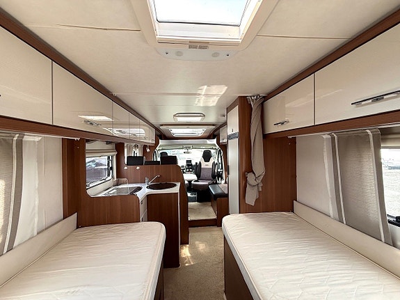 LMC 712 Sport-Line 13 of 21