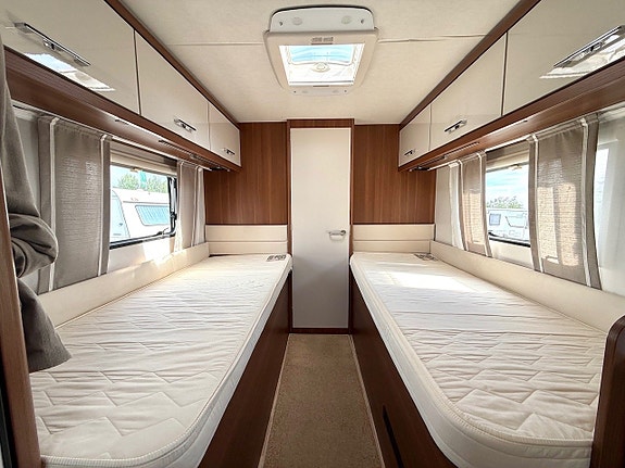 LMC 712 Sport-Line 11 of 21