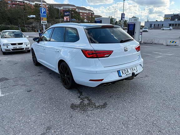 Seat Leon 3 of 8