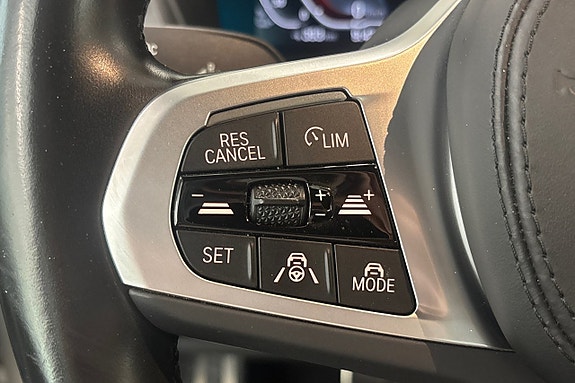 BMW iX3 15 of 21