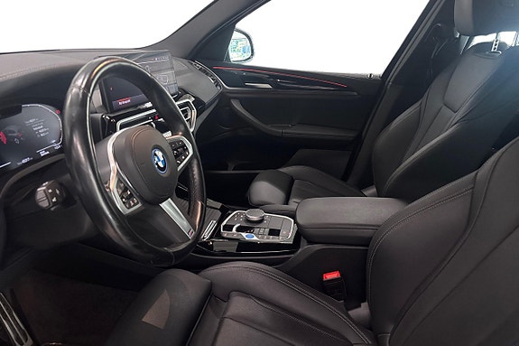 BMW iX3 12 of 21
