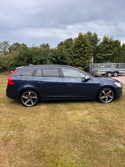 Volvo V60 6 of 13