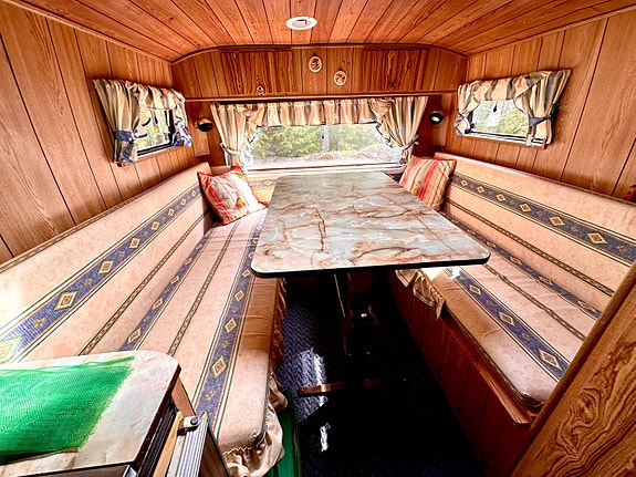 Mercedes-Benz 15 of 17