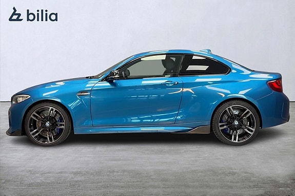 BMW M2 4 of 5