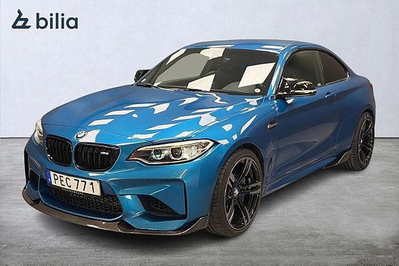 BMW M2 2 of 5